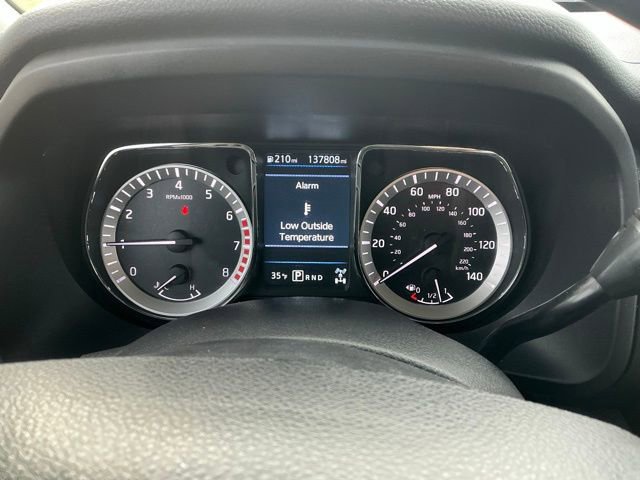 Used 2019 Nissan Titan S w/ S Utility Package image 27