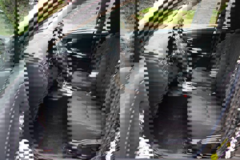 Used 2013 Toyota Corolla S w/ Premium Pkg image 5