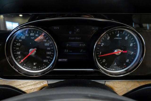 Used 2018 Mercedes-Benz E 300 image 24