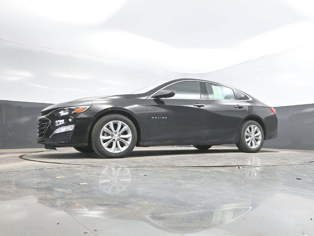 Used 2025 Chevrolet Malibu LT FWD image 32