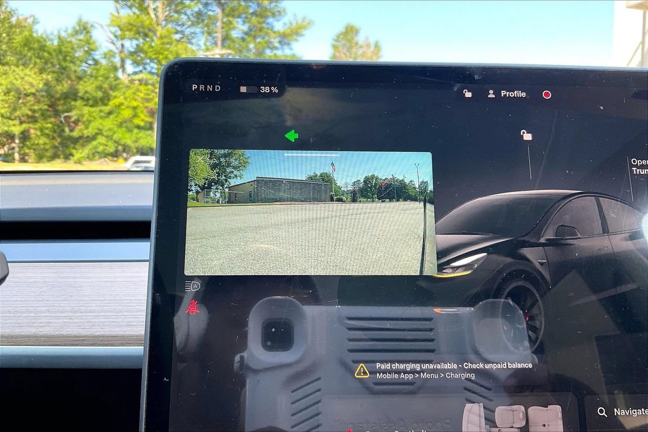 Used 2025 Tesla Model Y Performance AWD/4WD image 29
