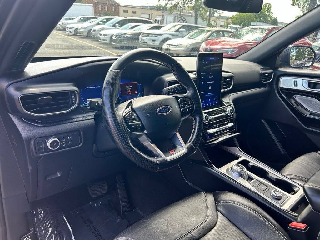 Used 2021 Ford Explorer ST w/ Equipment Group 401A AWD/4WD image 9