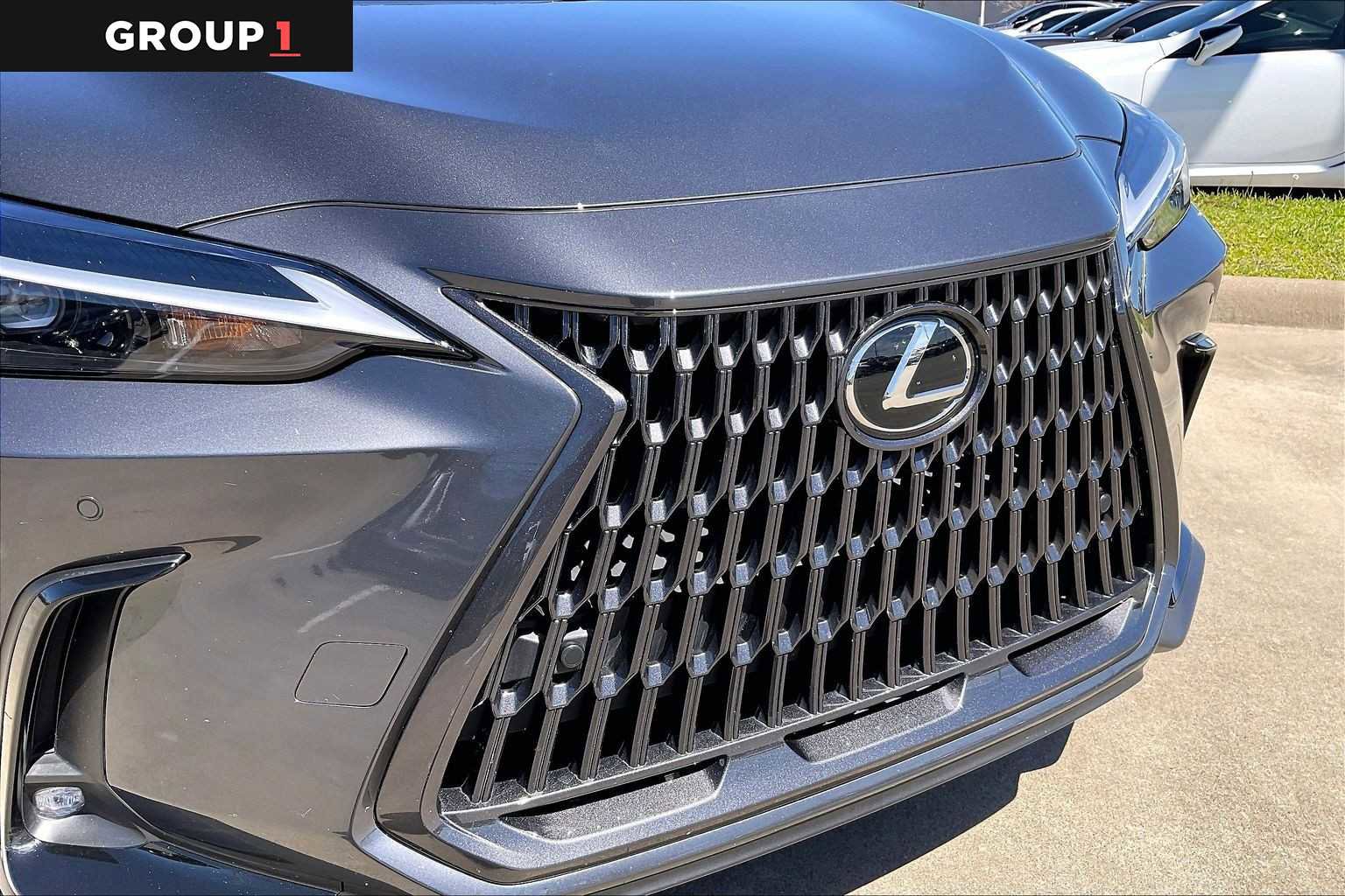 Used 2025 Lexus NX 250 FWD w/ Accessory Package (2T) image 27