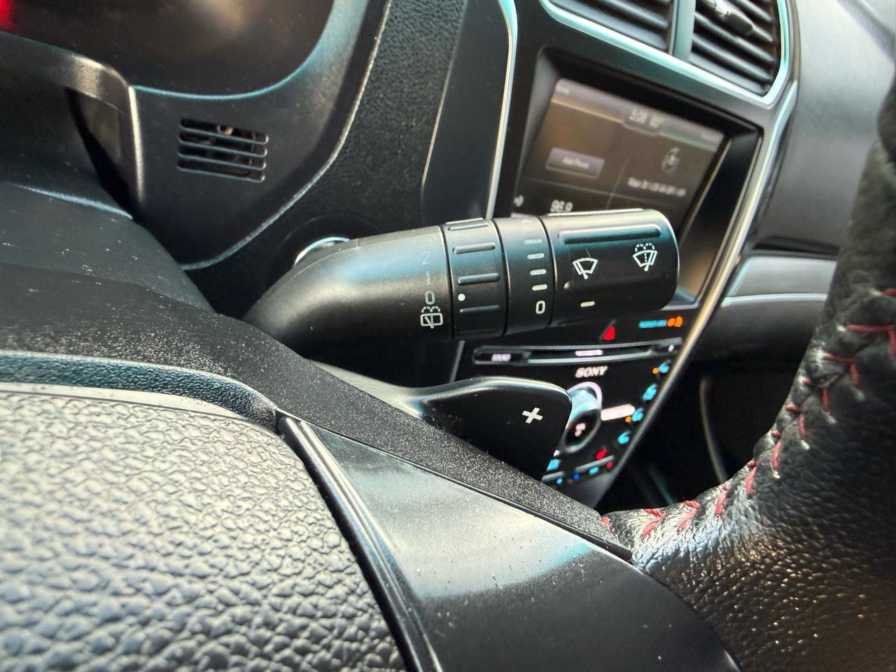 Used 2016 Ford Explorer Sport image 26