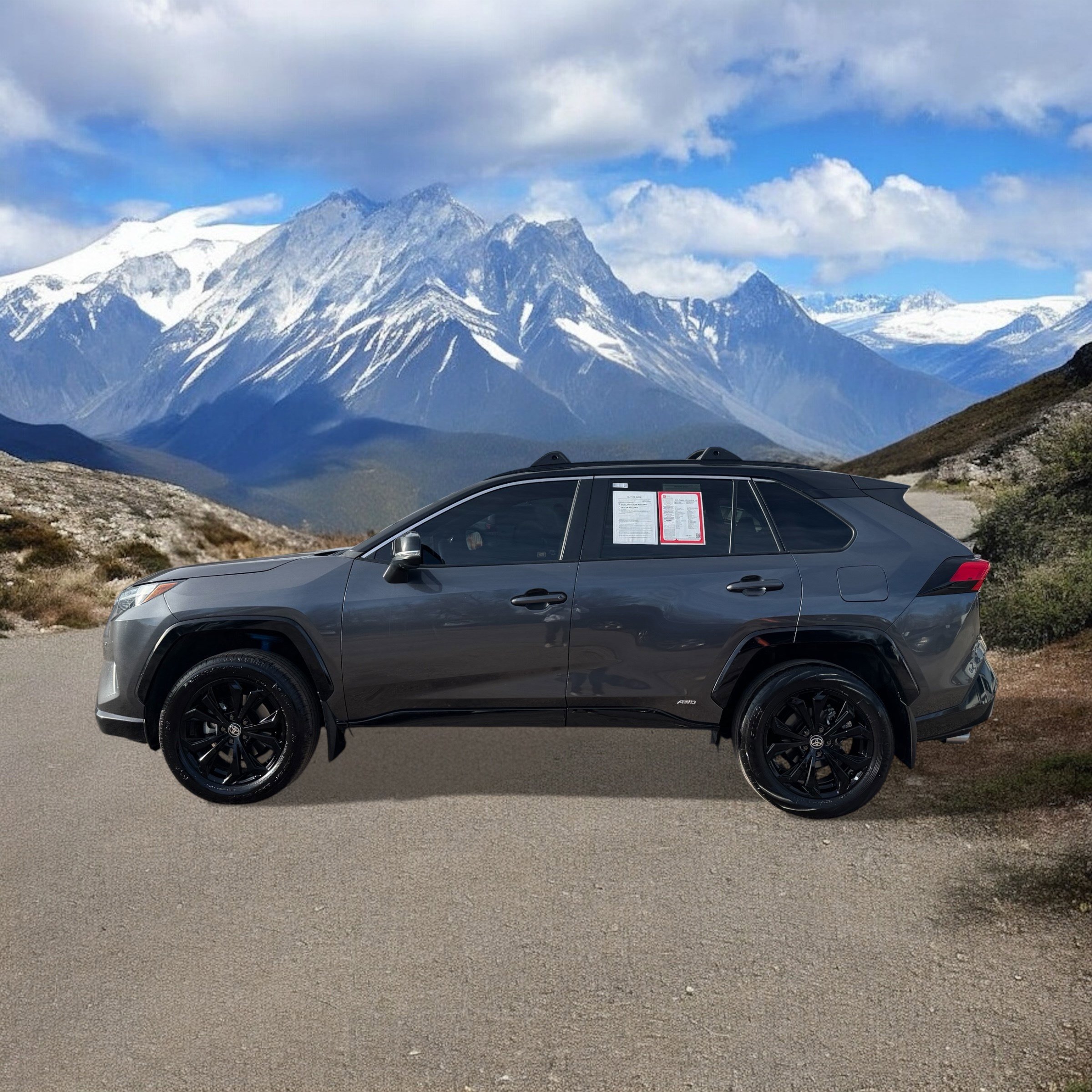 Used 2023 Toyota RAV4 XSE image 2