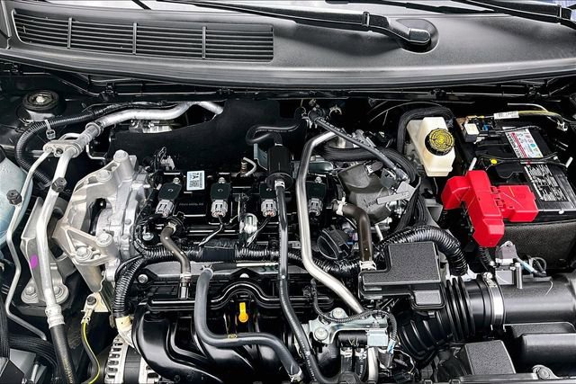 Certified 2025 Nissan Kicks SR FWD image 28
