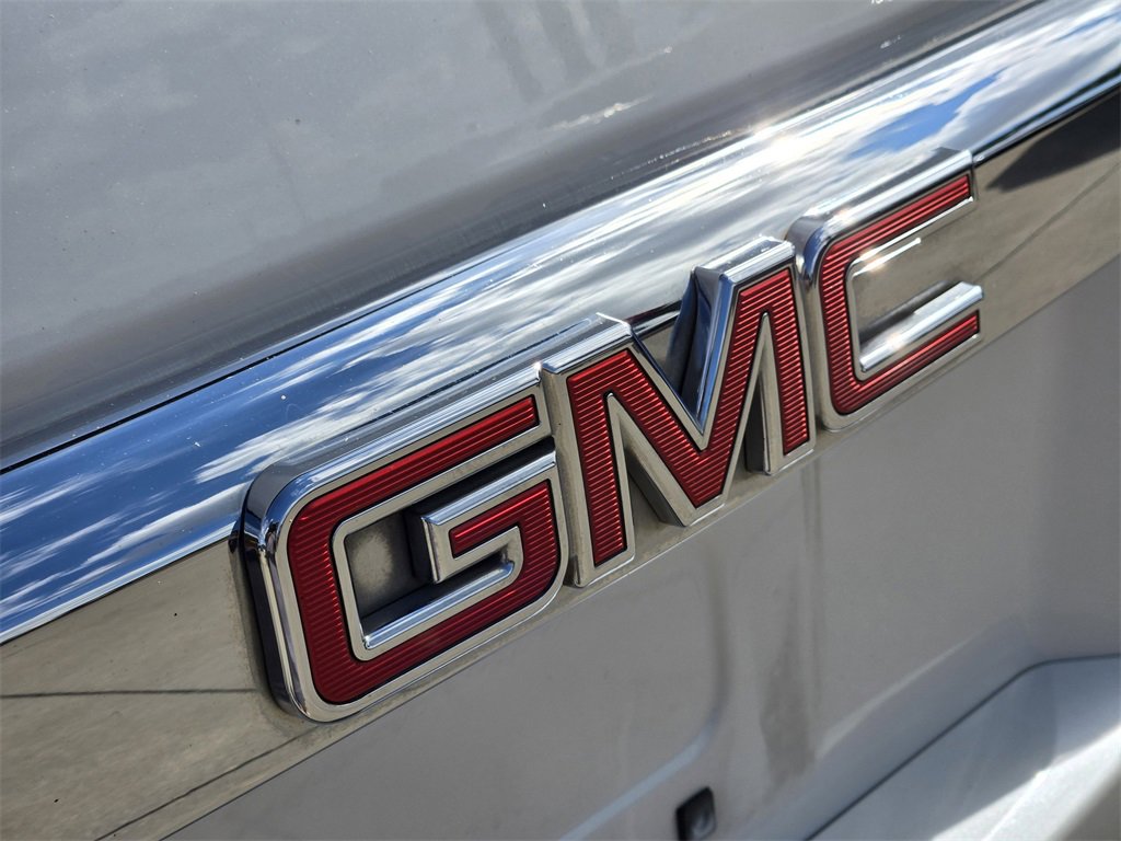 Used 2019 GMC Yukon Denali w/ Denali Ultimate Package image 16