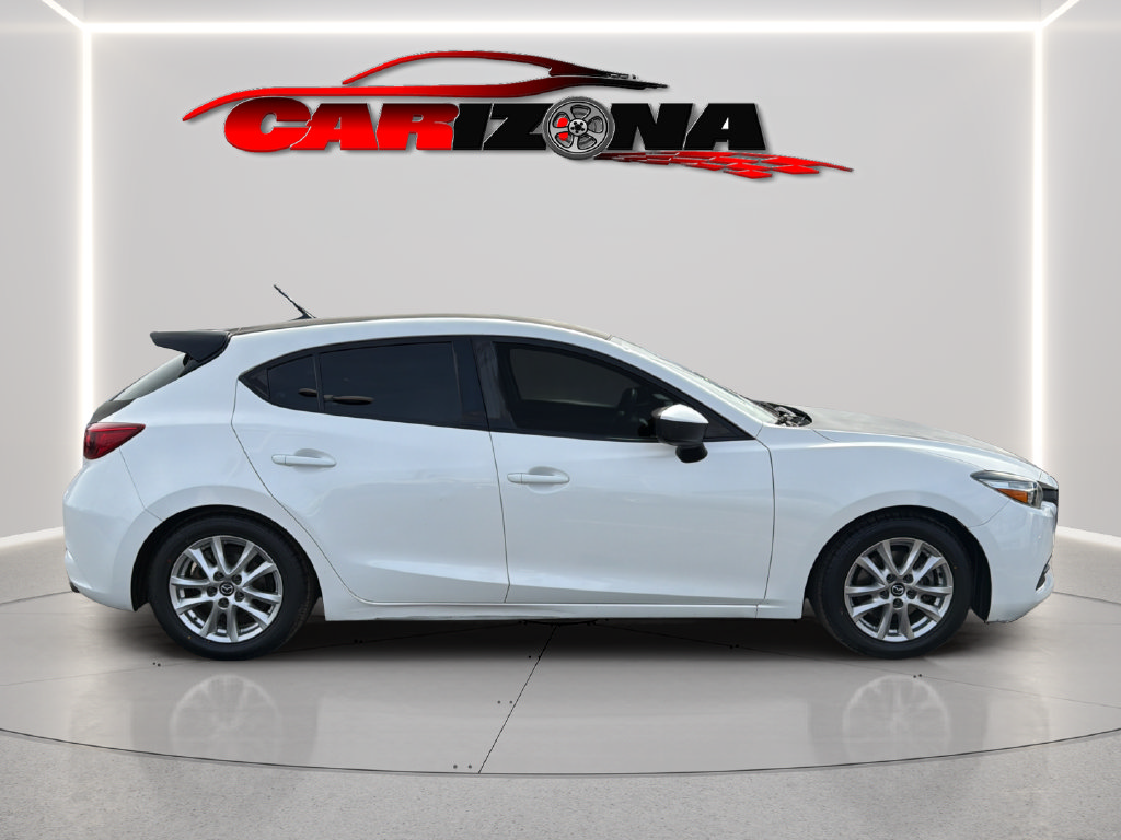 Used 2017 MAZDA MAZDA3 Sport FWD image 4