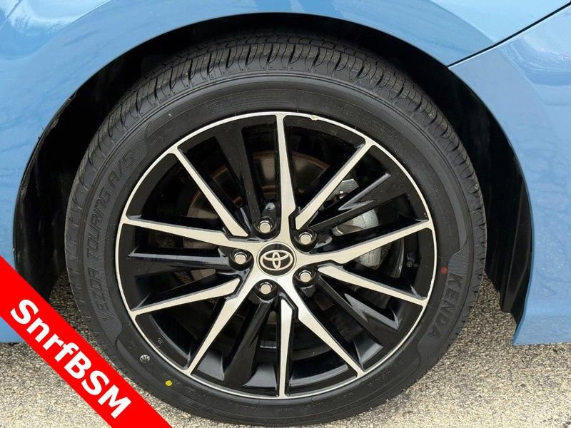 Used 2023 Toyota Camry SE w/ Convenience Package FWD image 10