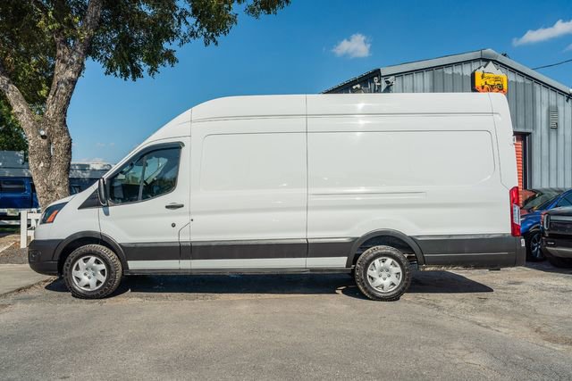 Used 2023 Ford Transit 250 148 High Roof Extended w/ Load Area Protection Package image 3