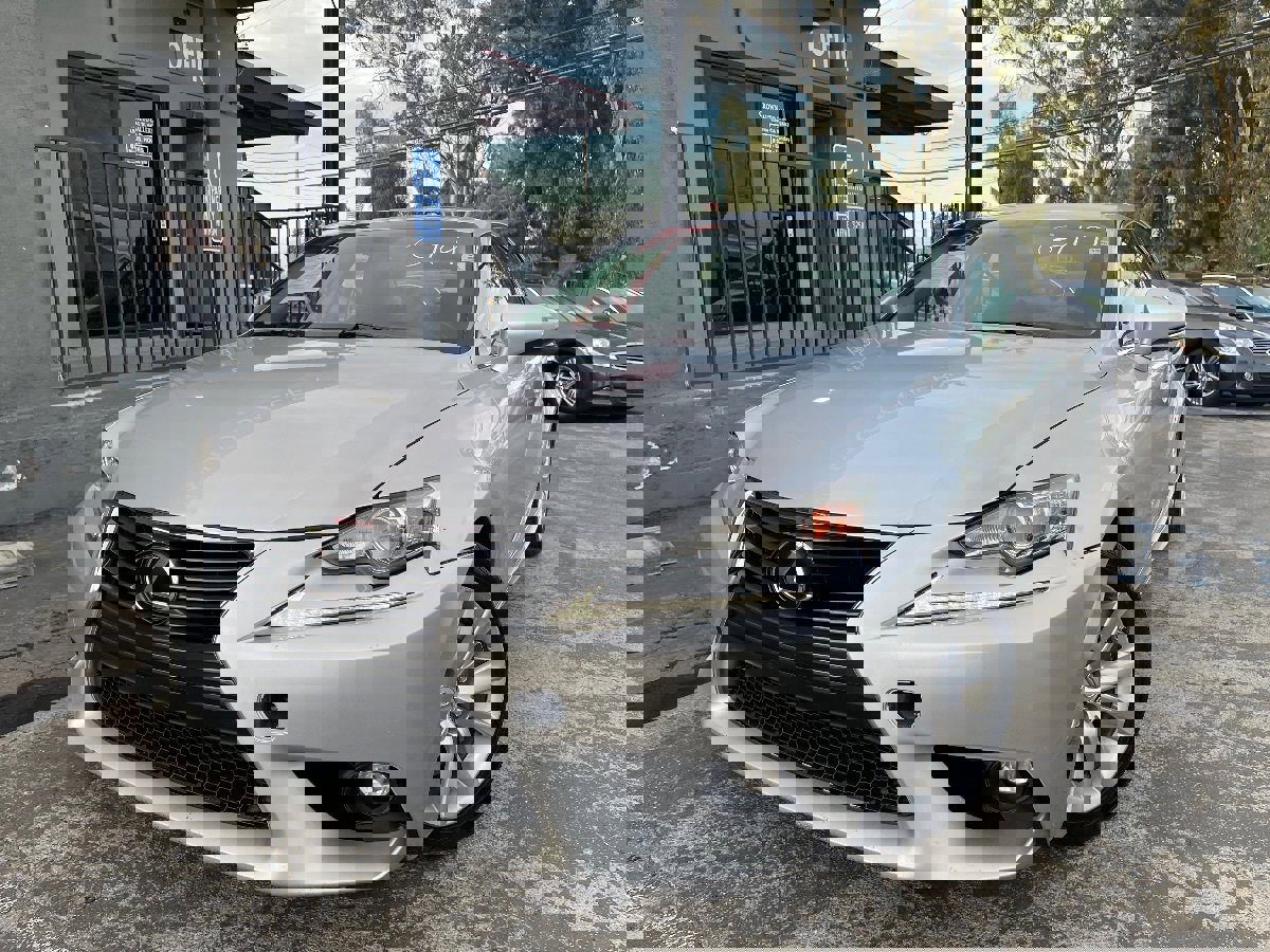 Used 2016 Lexus IS 200t w/ Luxury Package image 1