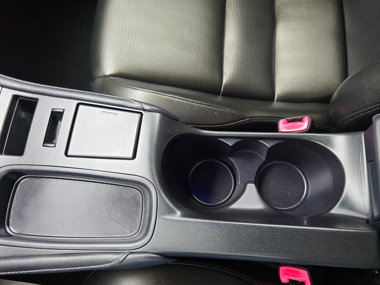 Used 2011 Lexus CT 200h Premium image 19