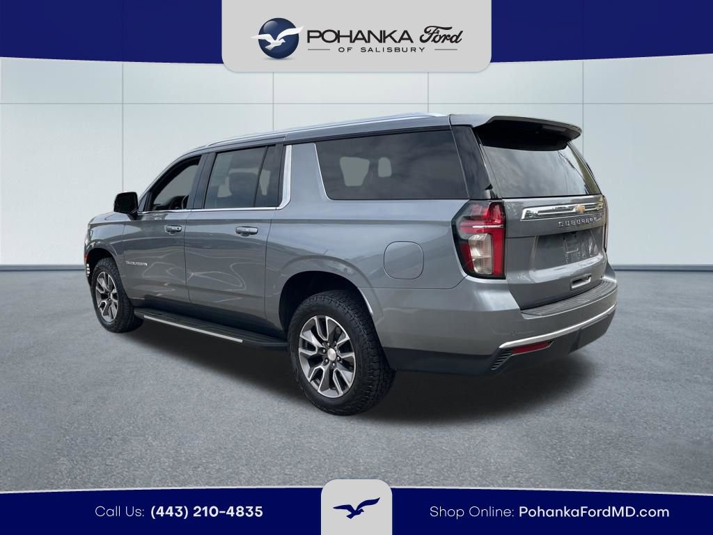 Used 2022 Chevrolet Suburban LT w/ Luxury Package AWD/4WD image 7