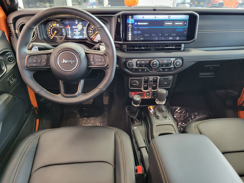 New 2025 Jeep Wrangler Rubicon 392 image 4
