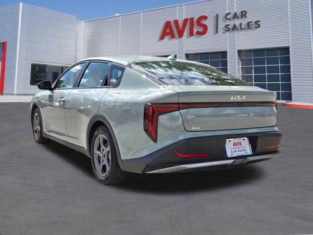 Used 2025 Kia K4 LXS image 10