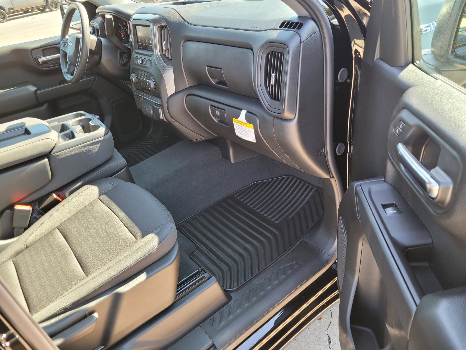 New 2026 Chevrolet Silverado 1500 Custom AWD/4WD image 6