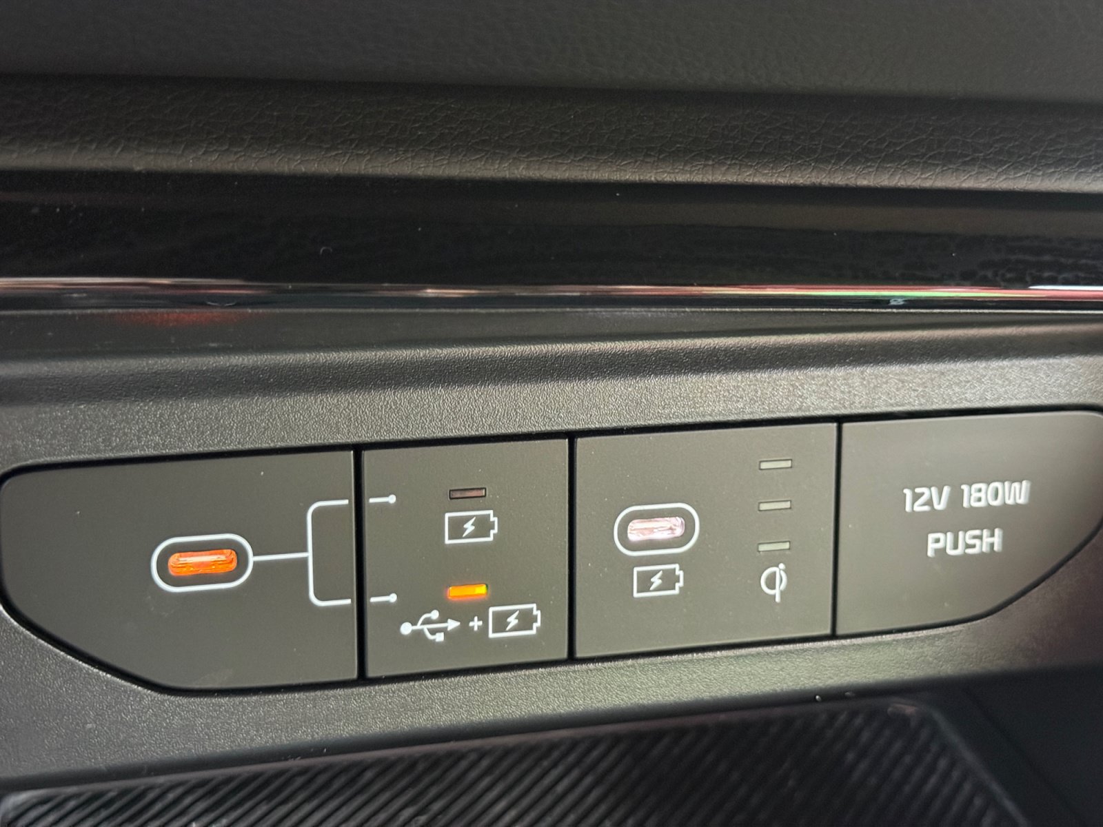 Used 2025 Kia K5 GT-Line w/ GT-Line Premium Package FWD image 30