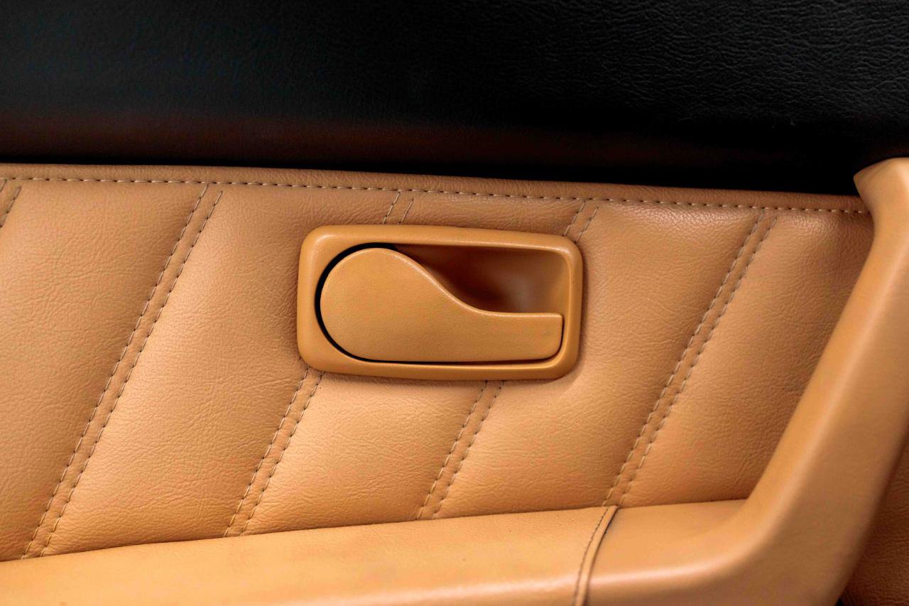 Used 1992 Porsche 968 Coupe RWD image 38