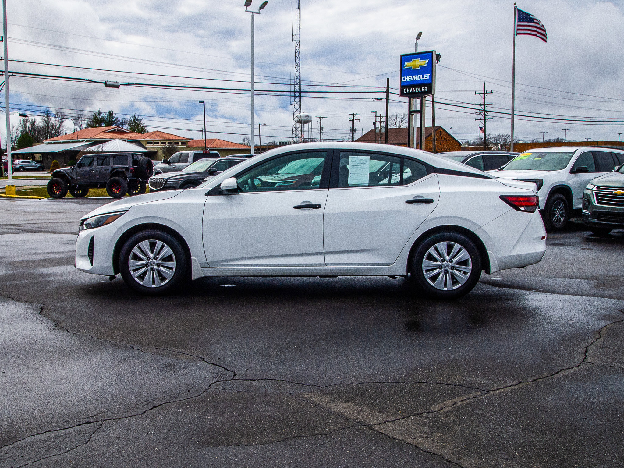 Used 2024 Nissan Sentra S FWD image 4