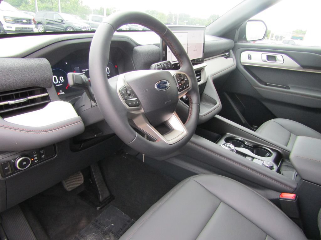 New 2027 Ford Explorer Active w/ Active Comfort Package AWD/4WD image 14