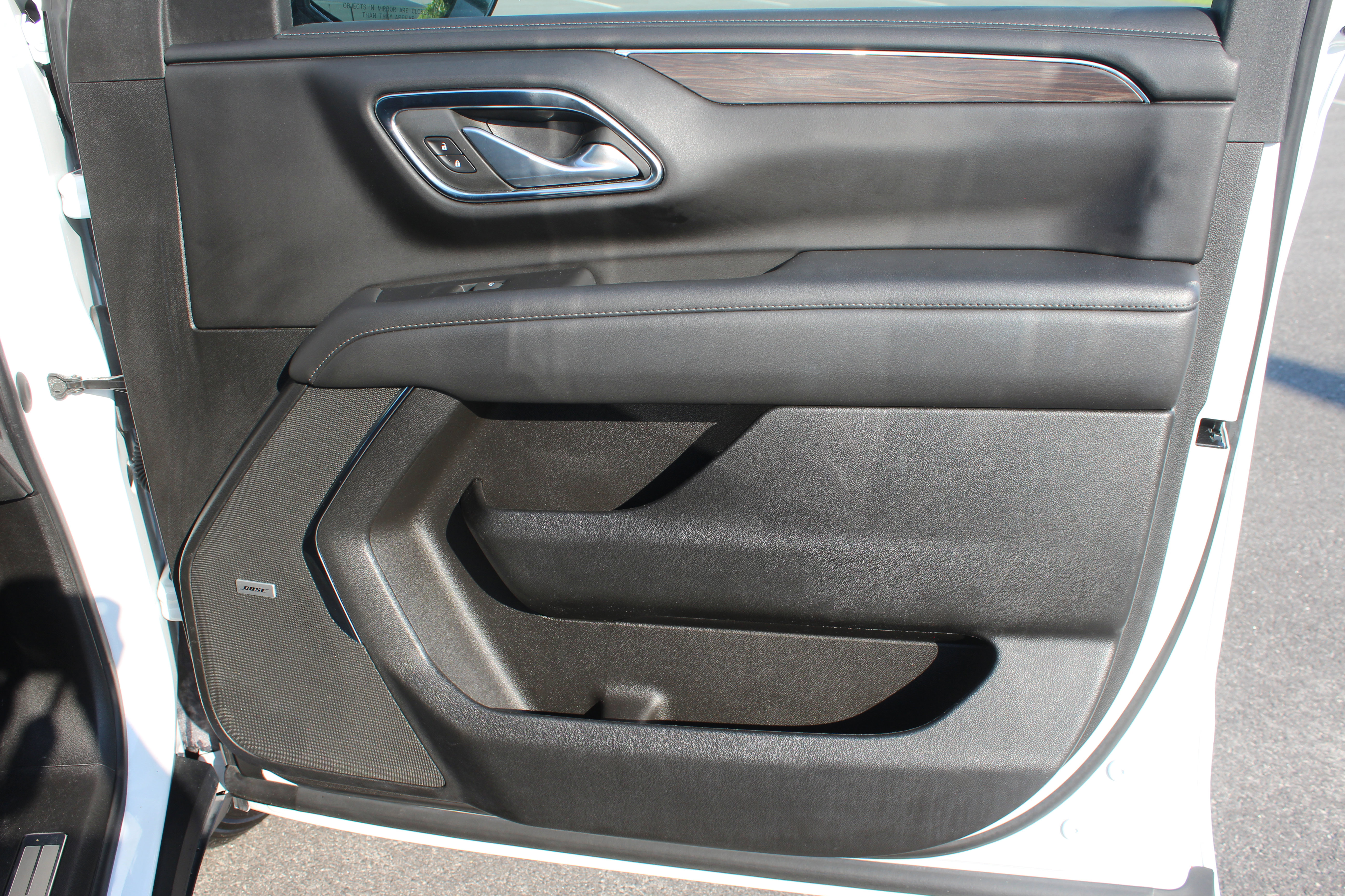 Used 2023 Chevrolet Suburban LT image 50