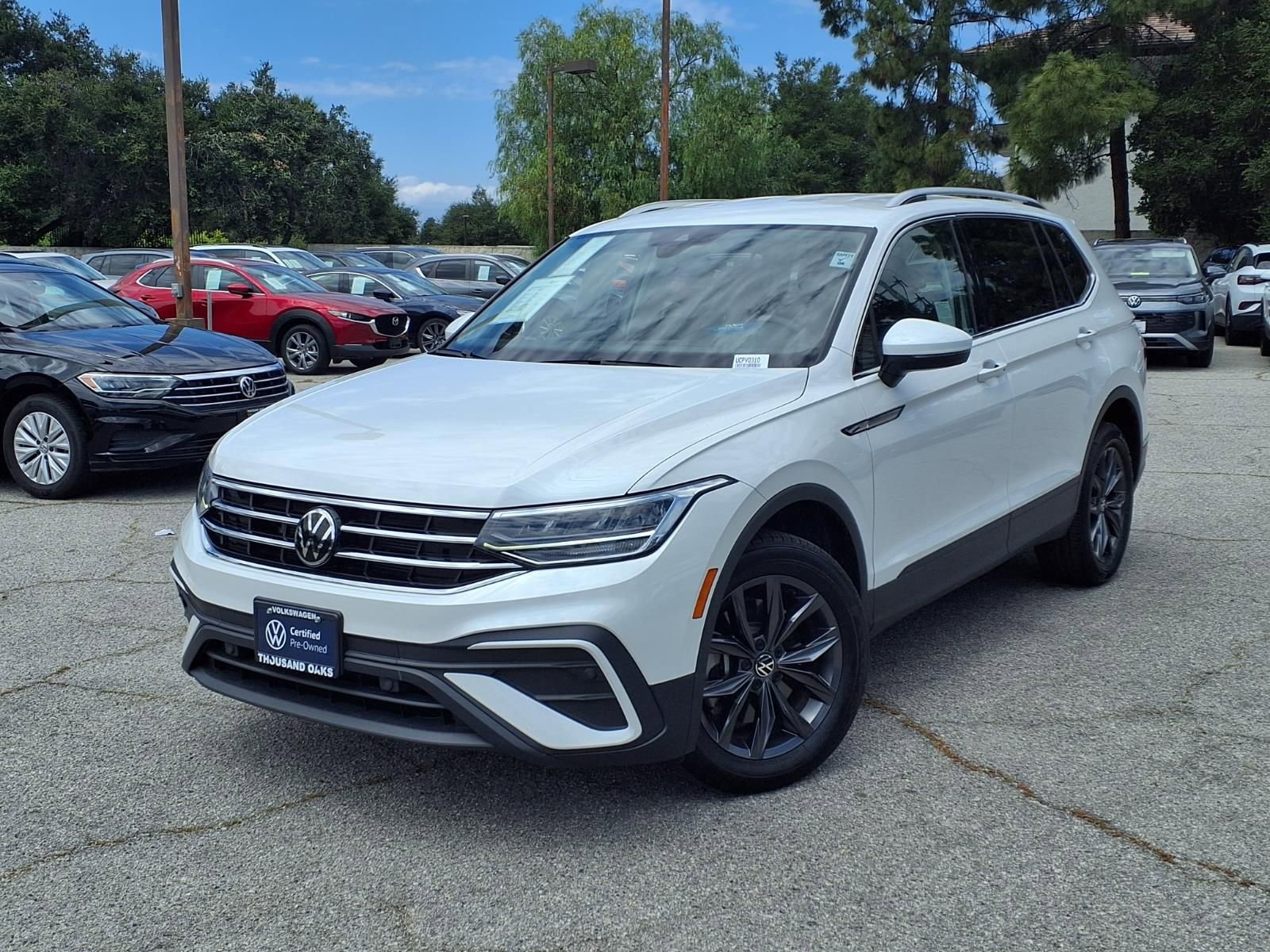Certified 2023 Volkswagen Tiguan SE FWD image 26