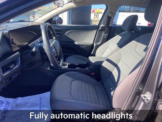 Used 2025 Kia K4 EX FWD image 12
