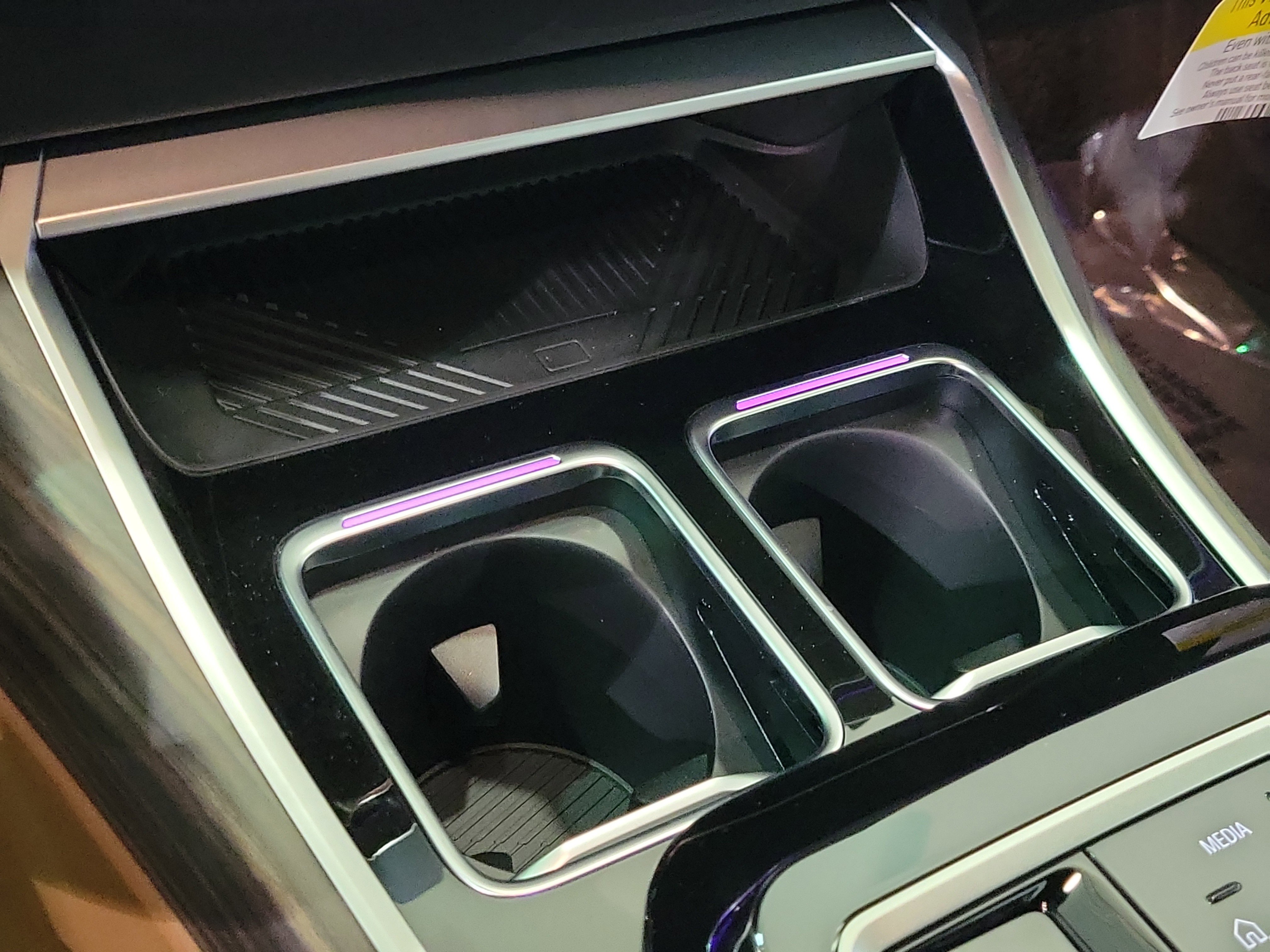 New 2025 BMW i7 xDrive60 image 47