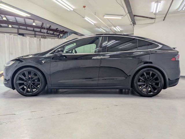 Used 2020 Tesla Model X Long Range image 23