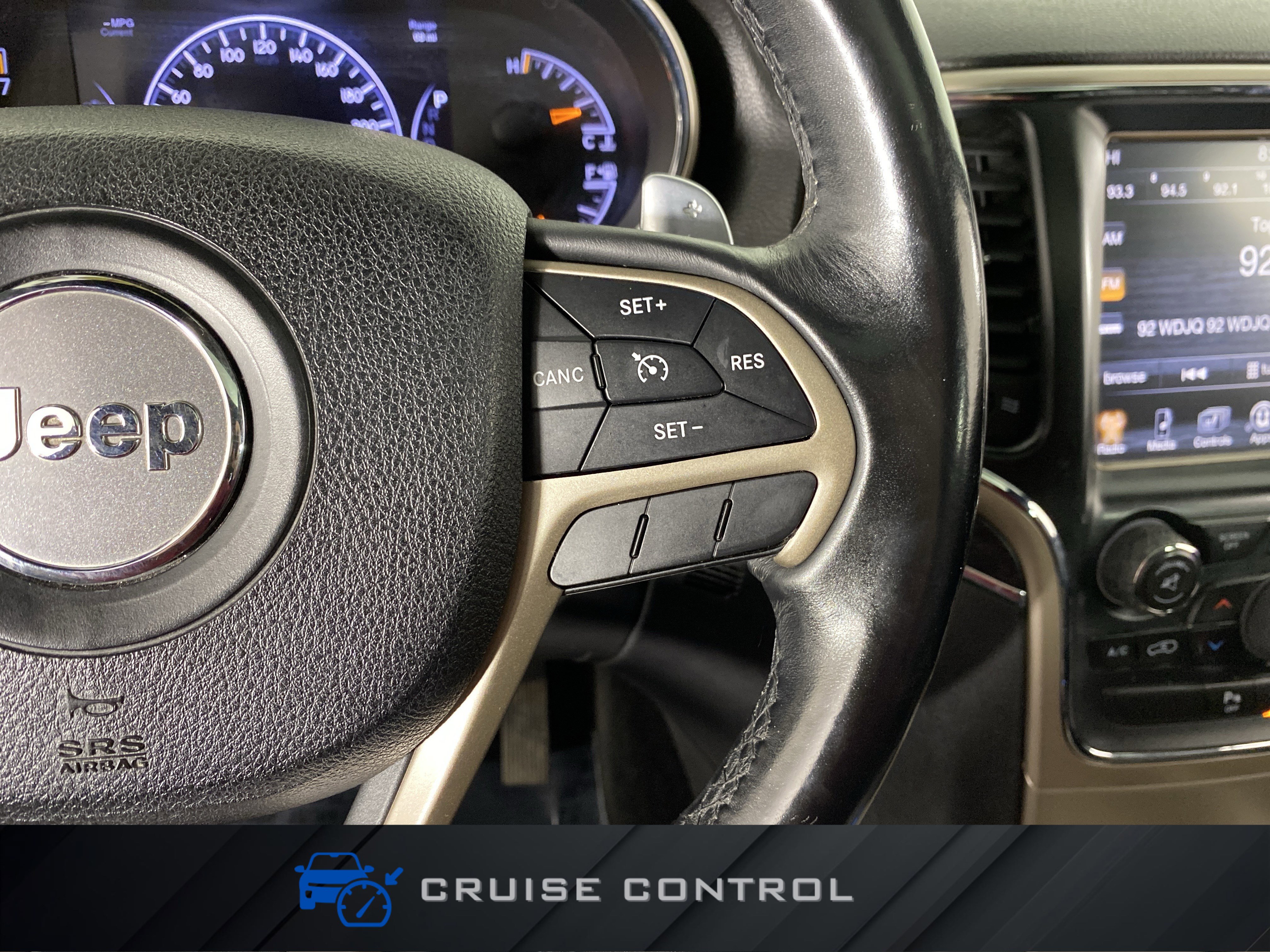 Used 2014 Jeep Grand Cherokee Limited w/ Trailer Tow Group IV AWD/4WD image 24