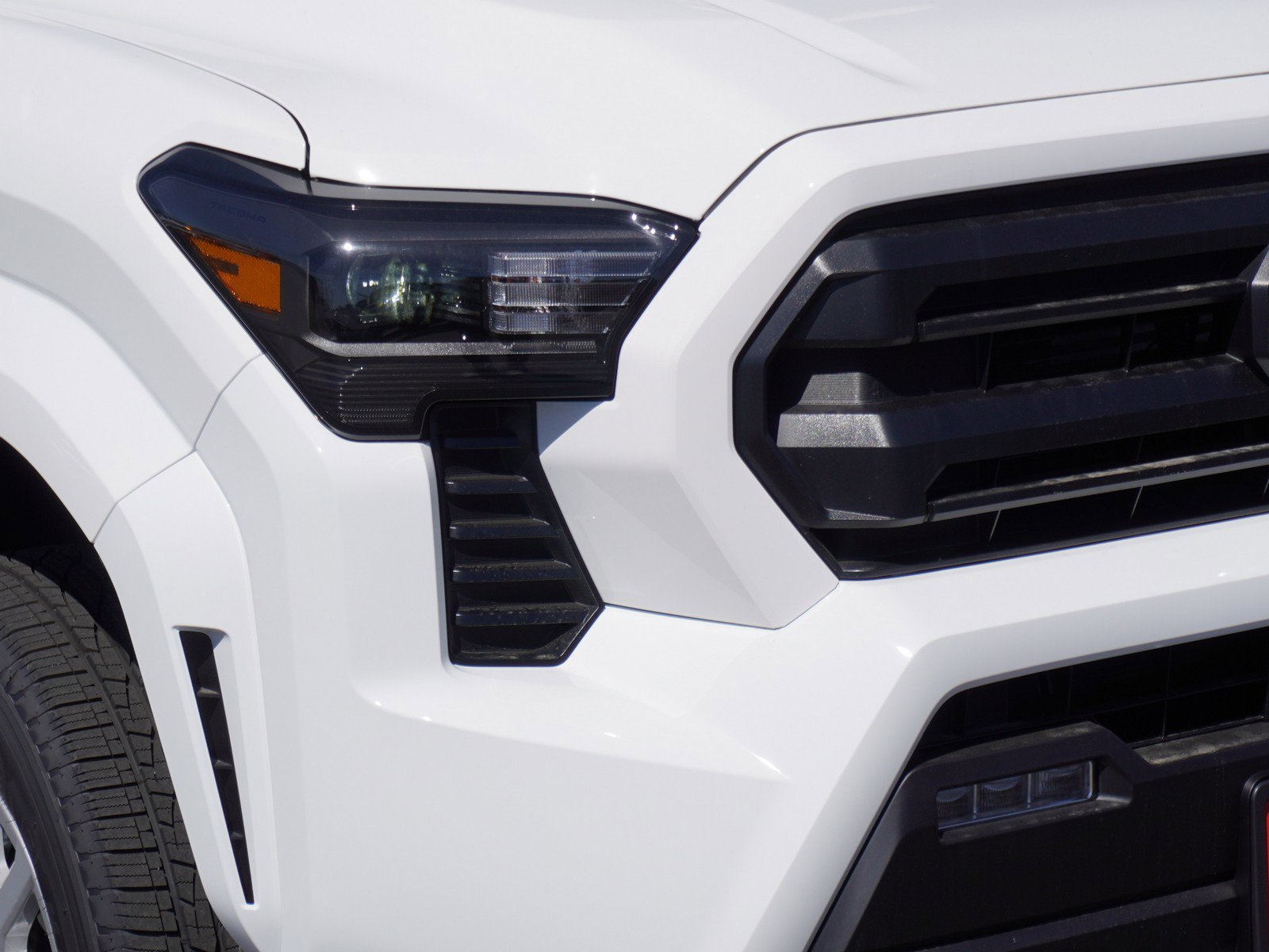 New 2026 Toyota Tacoma SR5 image 3