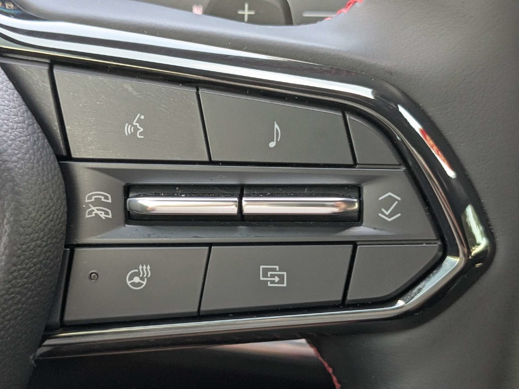 Used 2026 Chevrolet Equinox RS w/ Convenience Package III FWD image 23