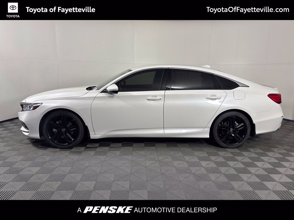 Used 2018 Honda Accord Sport image 11