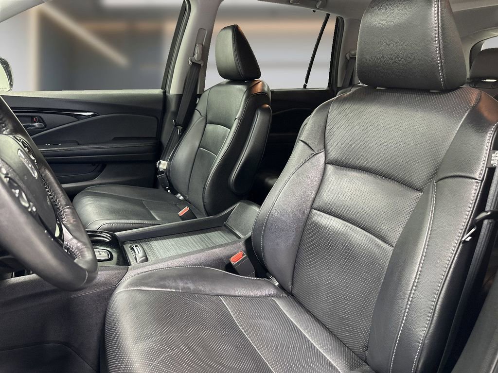 Used 2017 Honda Pilot Elite image 13
