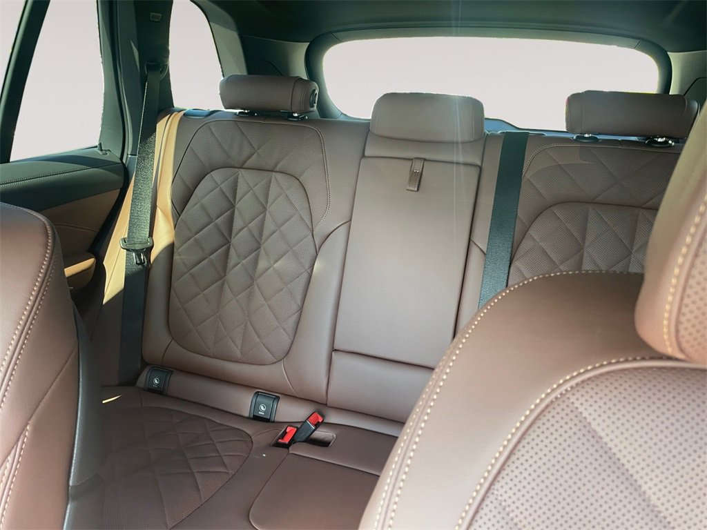 New 2026 BMW X5 xDrive50e w/ M Sport Package image 13