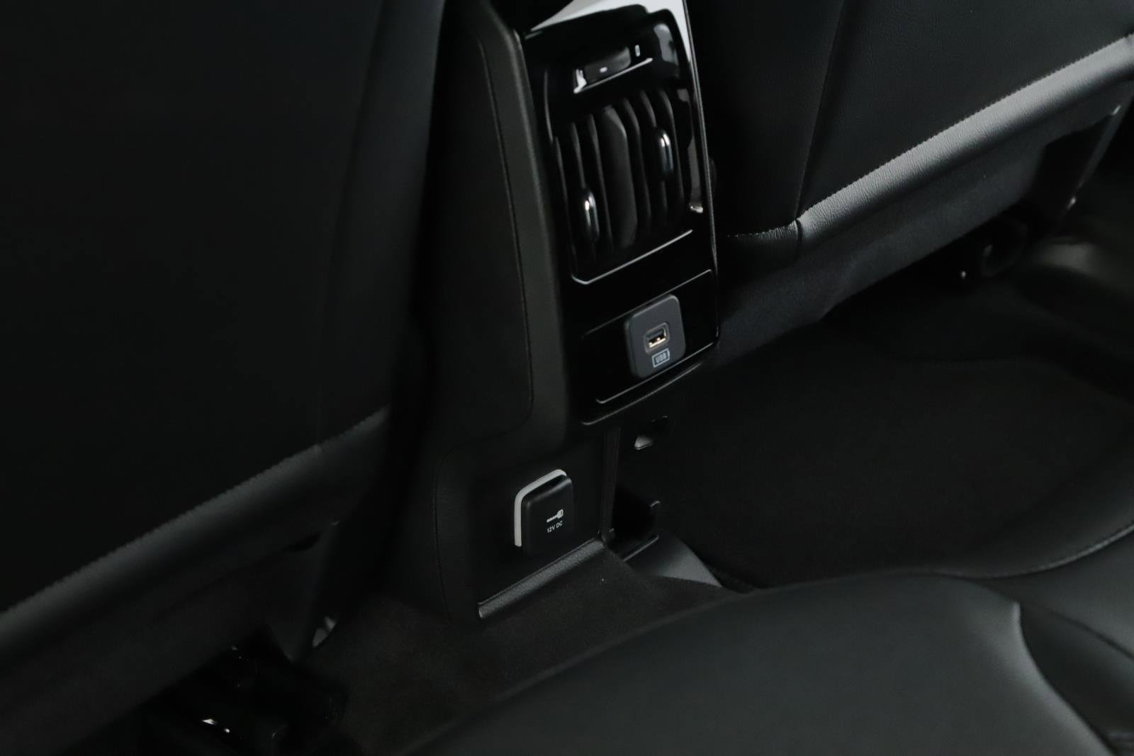 New 2026 Jeep Compass Limited image 6