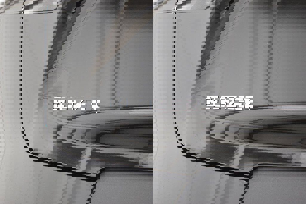 New 2026 Chevrolet Blazer LT w/ Convenience Package FWD image 22