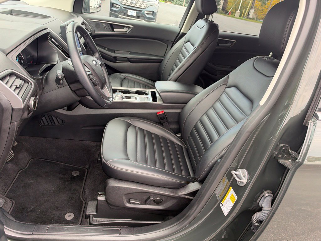 Used 2023 Ford Edge SEL w/ Convenience Package AWD/4WD image 18