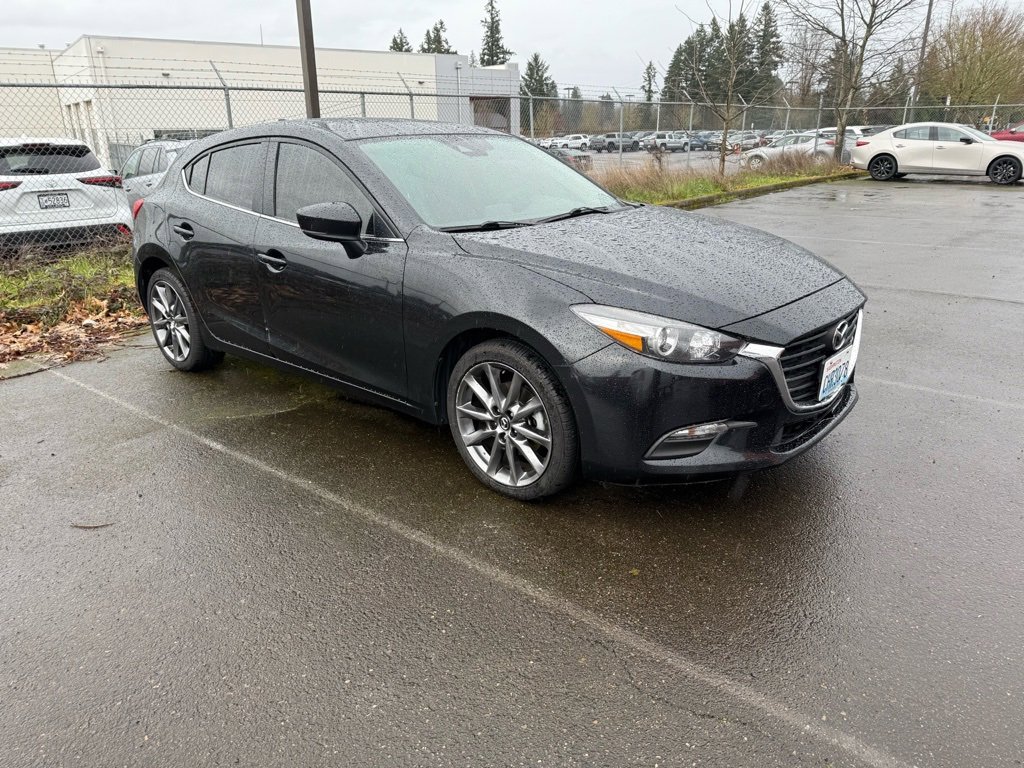 Used 2018 MAZDA MAZDA3 Touring image 6