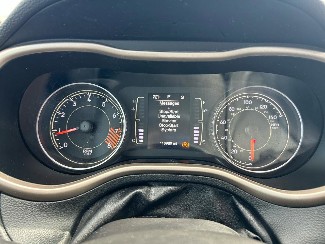 Used 2015 Jeep Cherokee Sport w/ Cold Weather Group image 21