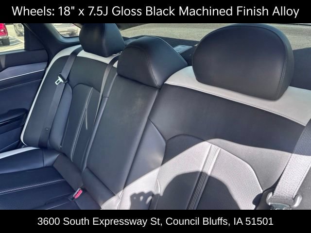Used 2025 Kia K5 GT-Line AWD/4WD image 39