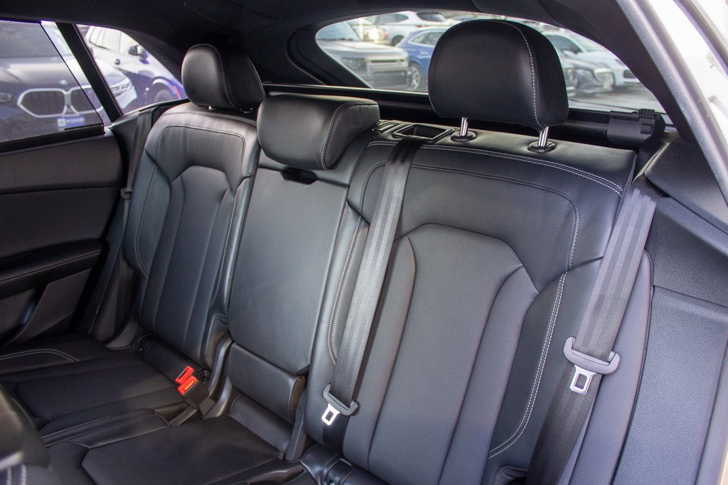 Used 2025 Audi Q8 Prestige image 22
