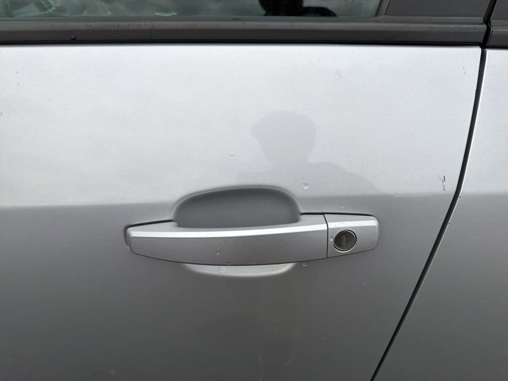 Used 2021 Chevrolet Trax LS image 28