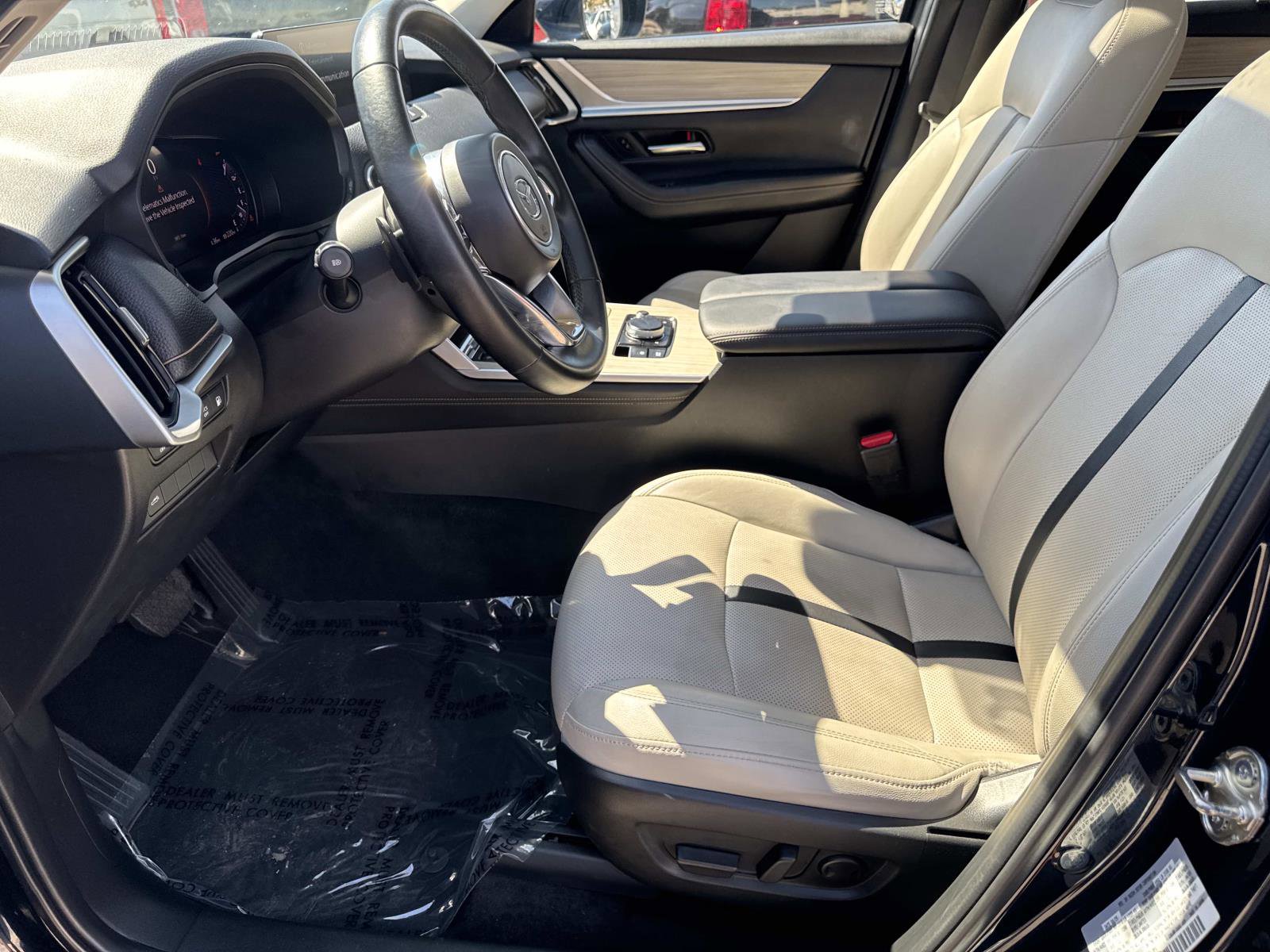 Used 2025 MAZDA CX-90 Plug-In Hybrid w/ Preferred AWD/4WD image 16