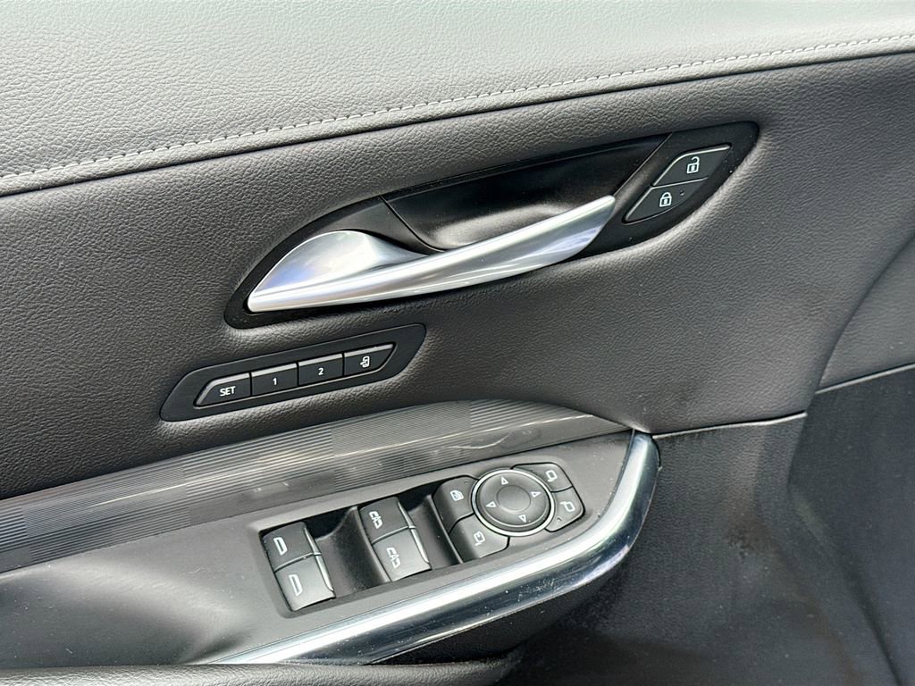 Used 2024 Cadillac XT4 Premium Luxury AWD/4WD image 18