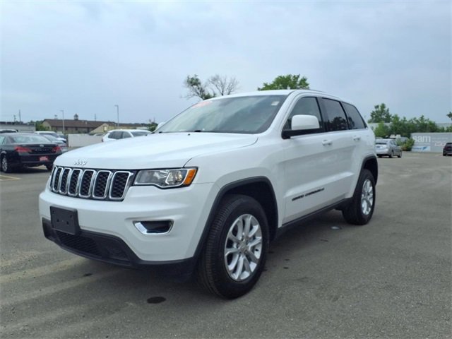 Used 2022 Jeep Grand Cherokee Laredo E image 3