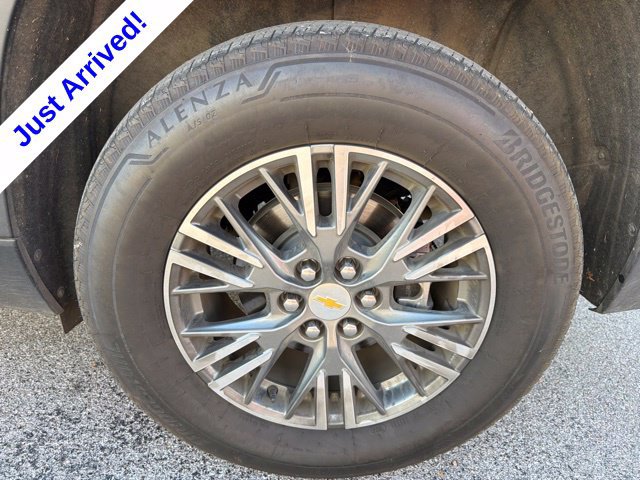Used 2024 Chevrolet Traverse LS FWD image 14