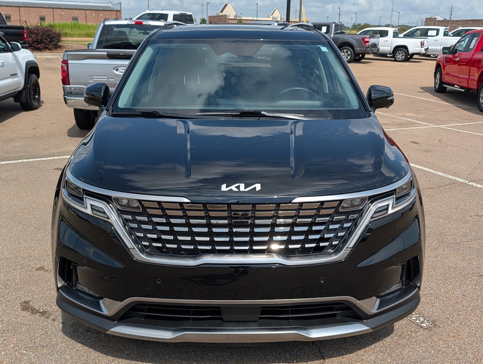 Used 2024 Kia Carnival SX Prestige FWD image 8