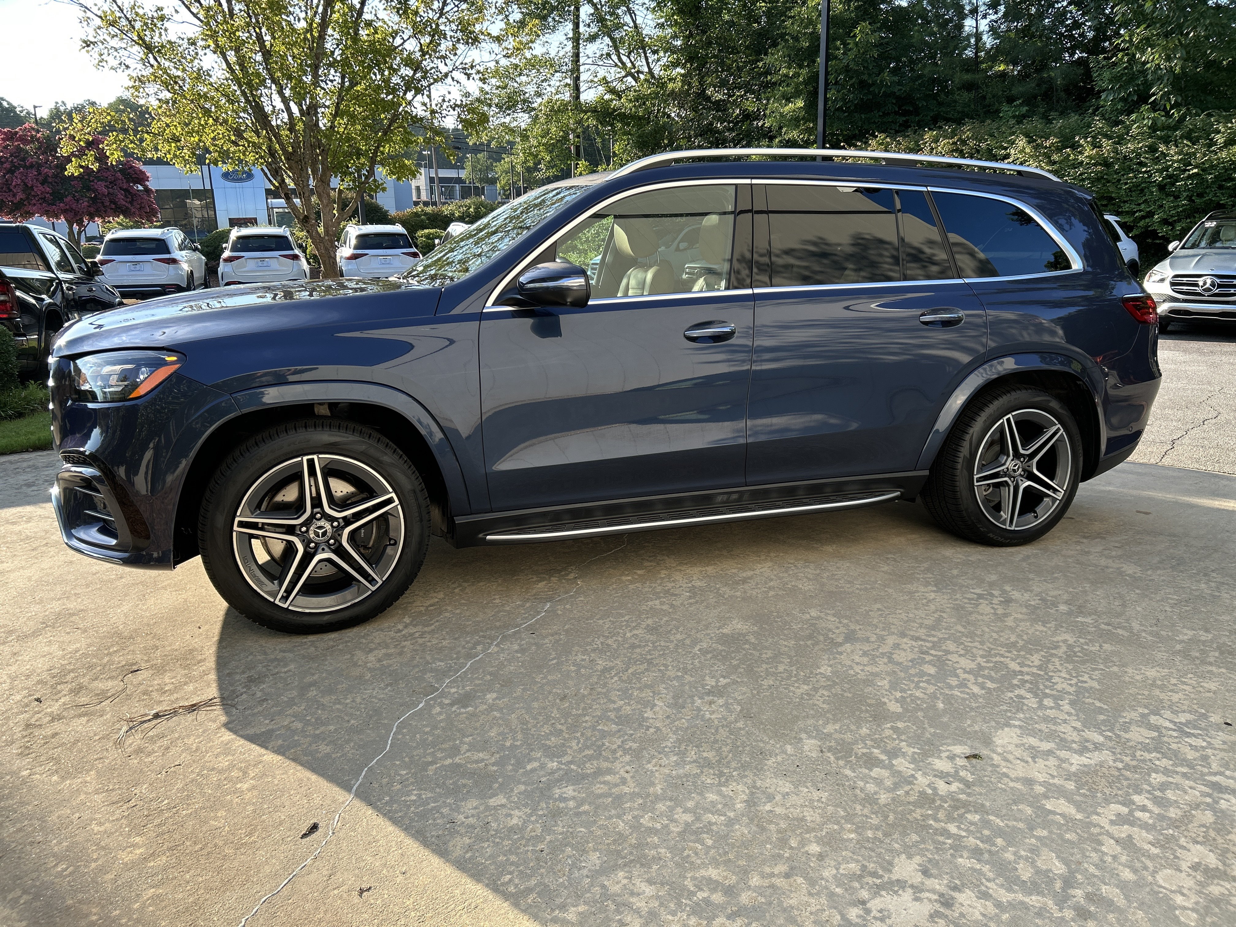 Certified 2024 Mercedes-Benz GLS 450 4MATIC image 16