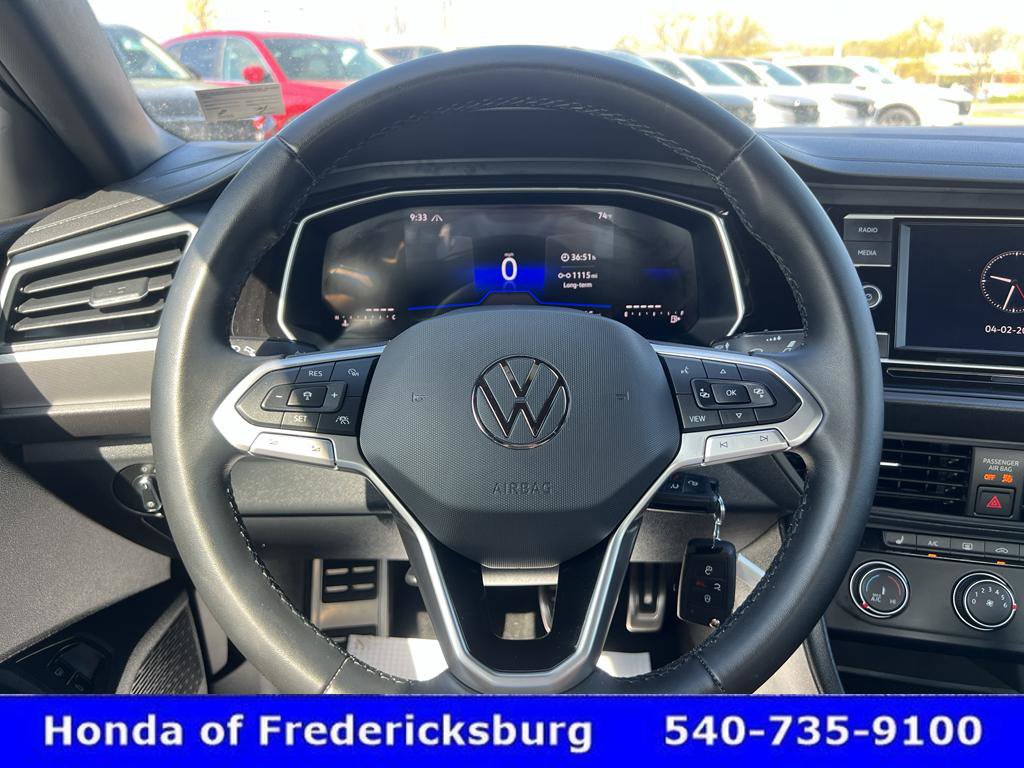 Used 2024 Volkswagen Jetta Sport image 18